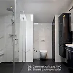 Kwatera prywatna 3 - Zimmervermietung Naehe Flughafen Ber - Gratis Wlan, Parken & Netflix