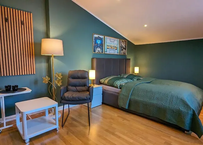 Privat bolig 3 - Zimmervermietung Naehe Flughafen Ber - Gratis Wlan, Parken & Netflix Berlin