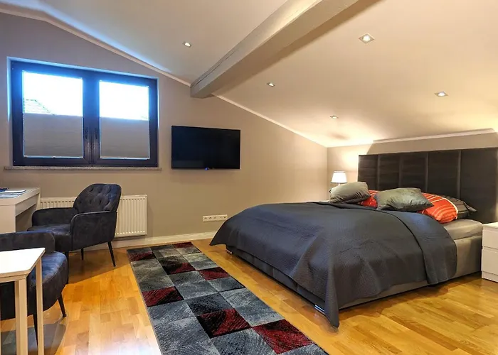 Habitación en casa particular 3 - Zimmervermietung Naehe Flughafen Ber - Gratis Wlan, Parken & Netflix