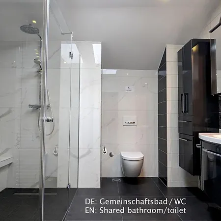 Pansiyon 3 Rooms - Zimmervermietung Naehe Flughafen Ber - Gratis Wlan, Parken & Netflix